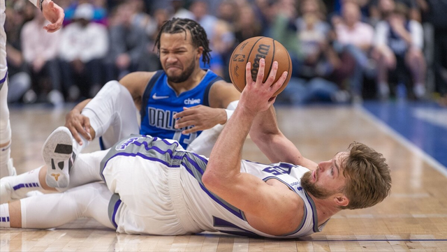 现了他的顶 现了他的顶